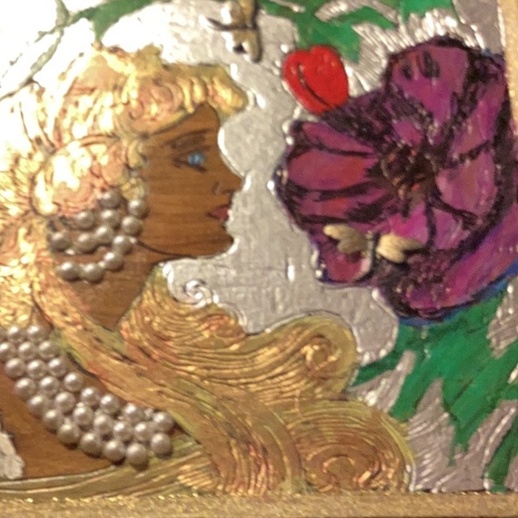 Decorative wooden box - Picture 2 of 6